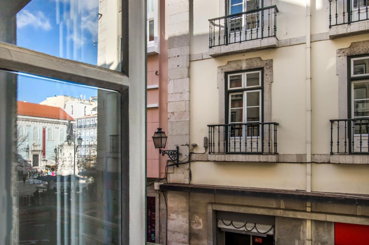 Chiado Balcony Apartment Lisbon Luaran gambar