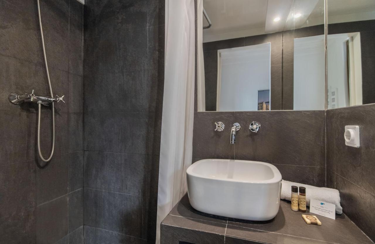 Chiado Balcony Apartment Lisbon Luaran gambar